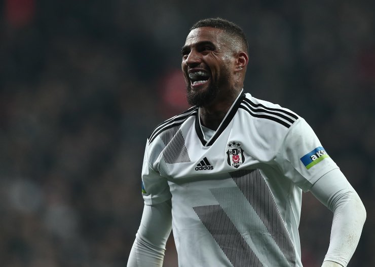 Boateng vicino alla firma