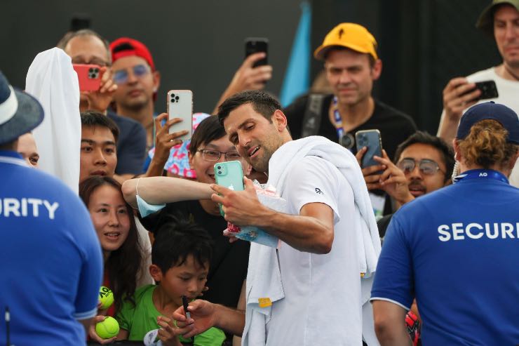 Djokovic contro un tifoso ubriaco 