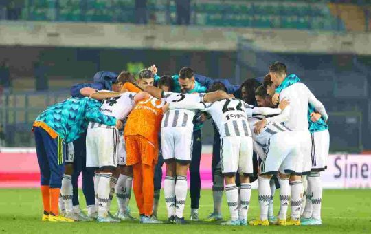 Gruppo squadra Juventus, esultanza post partita