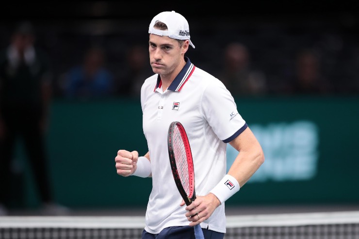 Isner elogia Wu Yibing