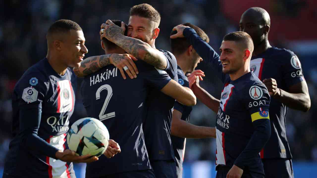 Hakimi con PSG - NewsSportive.it 20230304