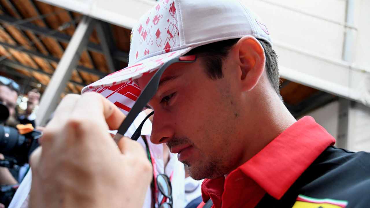 Ferrari, continua la maledizione di Leclerc a casa sua