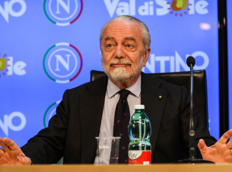 De Laurentiis cerca l'accordo con il nuovo allenatore?