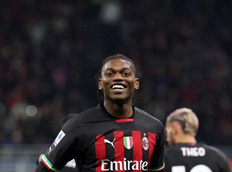 Leao, stella del Milan fresco di rinnovo fino al 30 giugno 2028 - NewsSportive.it